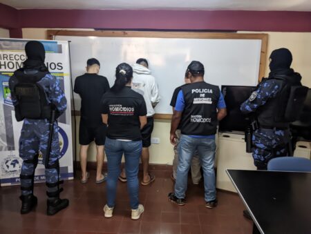 Cuatro detenidos en la investigación por el asesinato de un joven posadeño en un quincho de Candelaria imagen-9