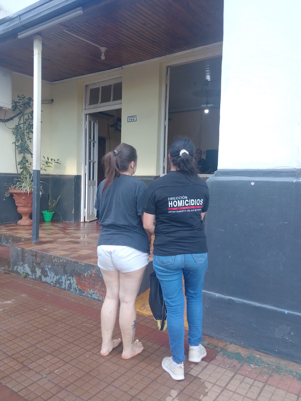 Cuatro detenidos en la investigación por el asesinato de un joven posadeño en un quincho de Candelaria 7 Cuatro detenidos en la investigación por el asesinato de un joven posadeño en un quincho de Candelaria imagen-6