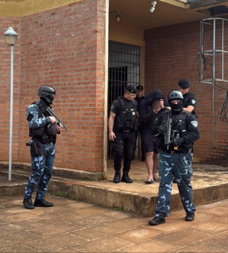 Narco vinculado al Primer Comando Capital fue capturado por la Policía de Misiones y extraditado a Brasil imagen-6