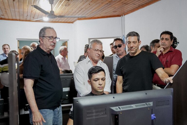 Passalacqua inauguró en Puerto Rico el nuevo sistema de cámaras de seguridad imagen-18