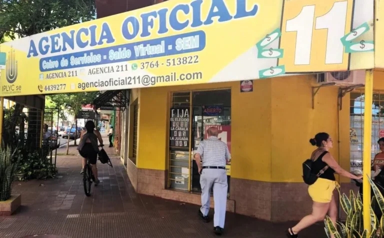 Un electricista de Posadas fue sorprendido con un millón de pesos tras participar desde QuinApp en la Tombolita imagen-43