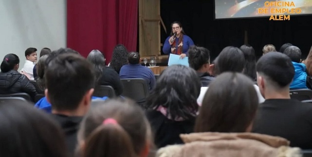 El Municipio de Alem impulsa la formación y el empleo local con más de 70 egresados en cursos de oficio imagen-2