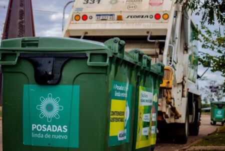 Escuelas de Posadas se suman al sistema de reciclaje con contenedores sustentables imagen-6