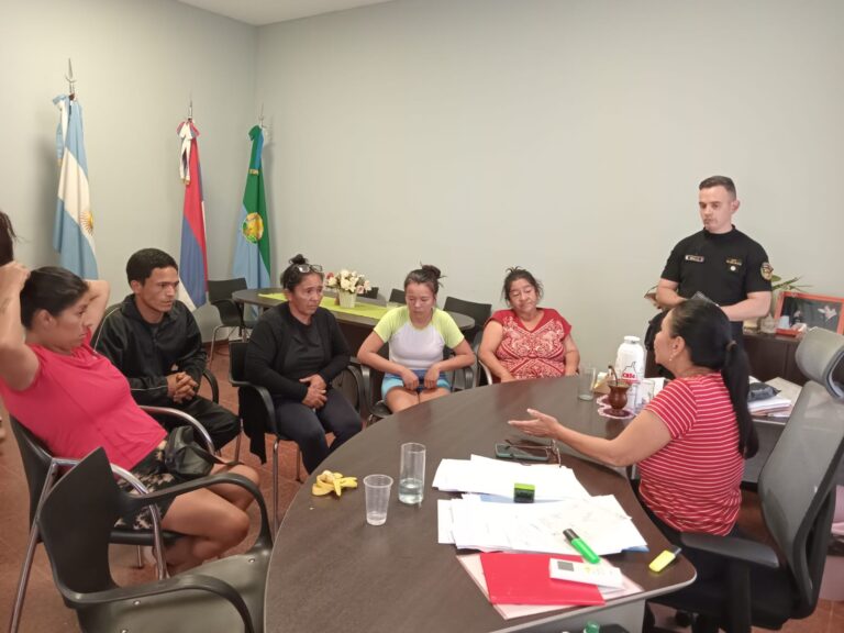 Intendenta de Santa Ana recibió a la familia del niño Erik Bogado y expresó su acompañamiento mientras continúa la investigación imagen-18