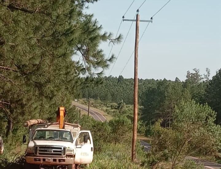 Avanzan las obras eléctricas para mejoras en localidades imagen-4