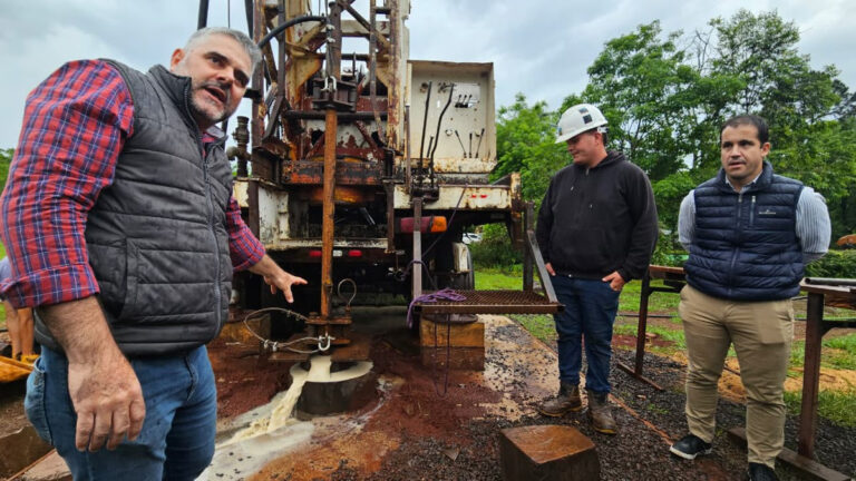Oberá: iniciaron las tareas para la posible recuperación del pozo termal imagen-13