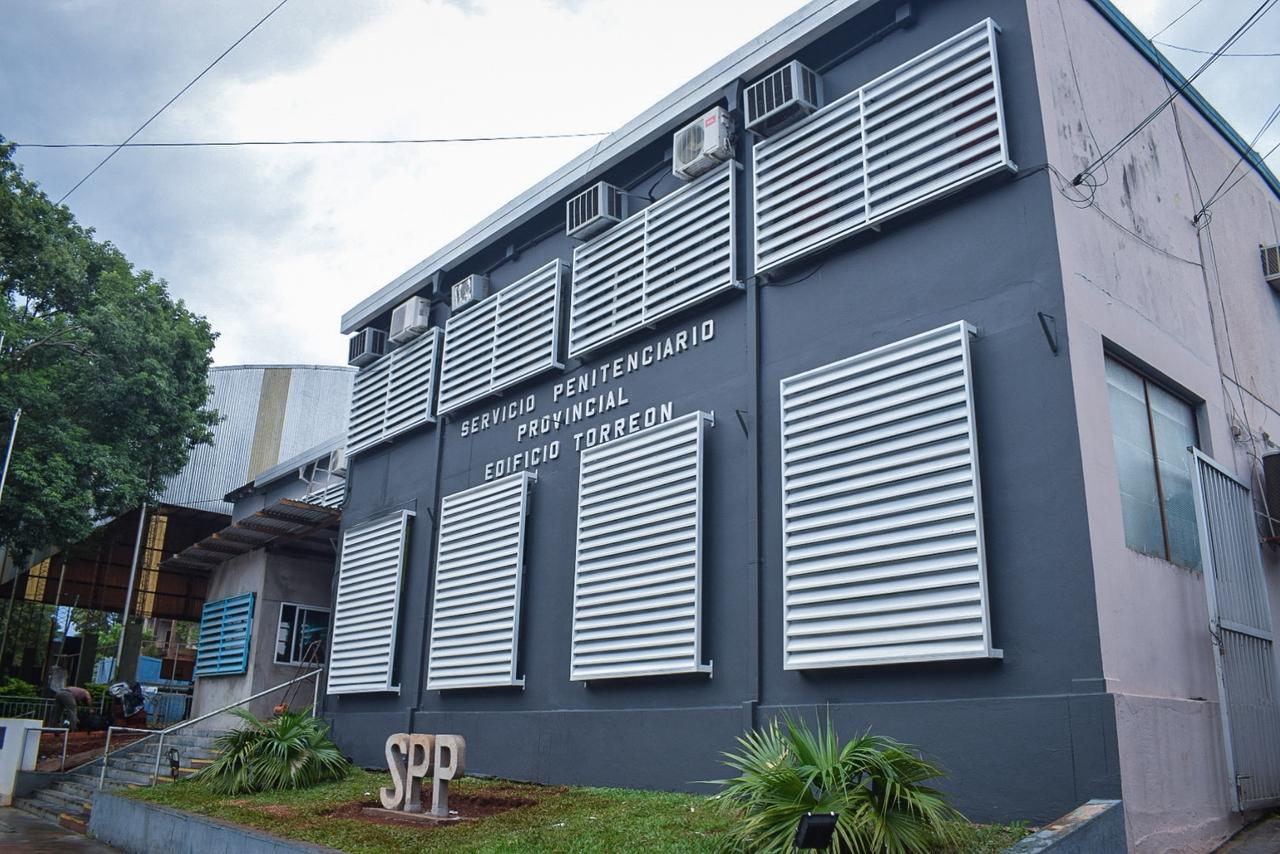 Fuga de preso: pasaron a disponibilidad al personal de guardia en Comisaría de Puerto Rico 5 Fuga de preso: pasaron a disponibilidad al personal de guardia en Comisaría de Puerto Rico imagen-4