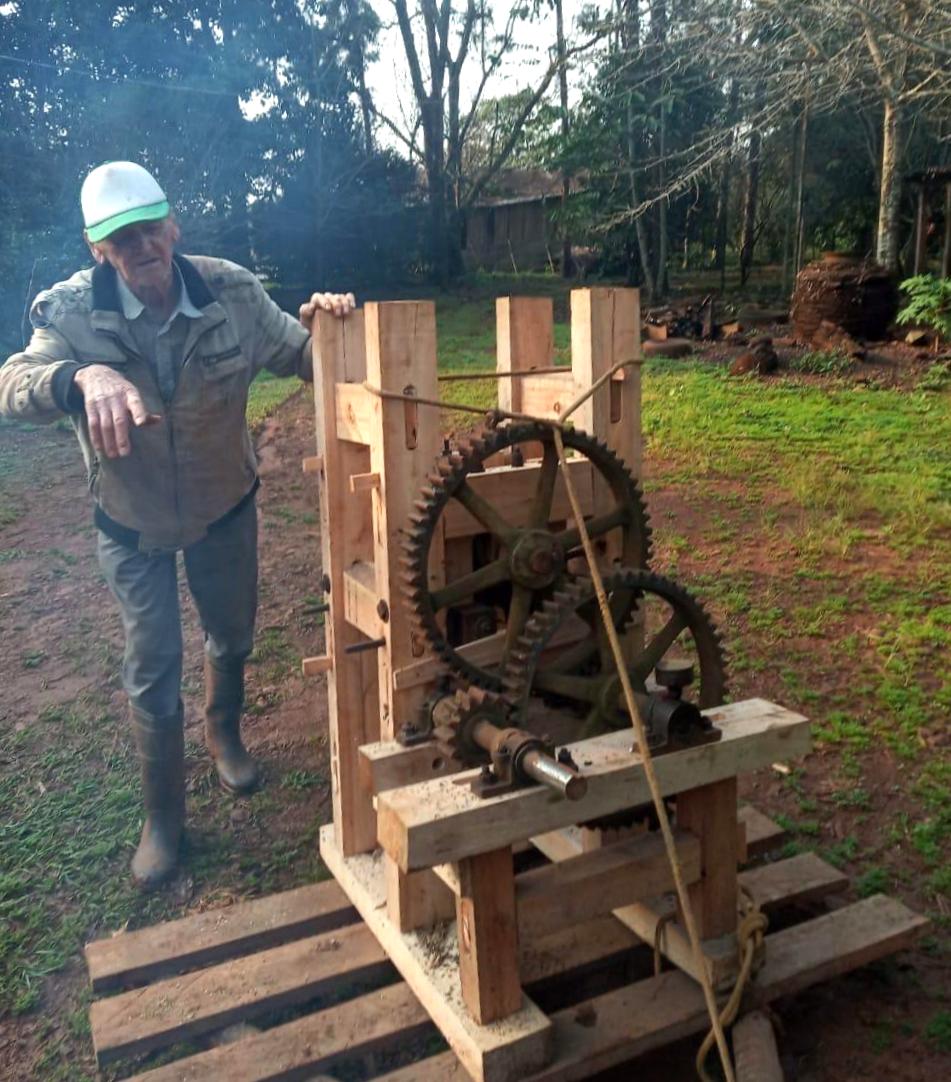 Una chacra multi productiva de Alba Posse mantiene la tradición centenaria de elaborar melado imagen-14