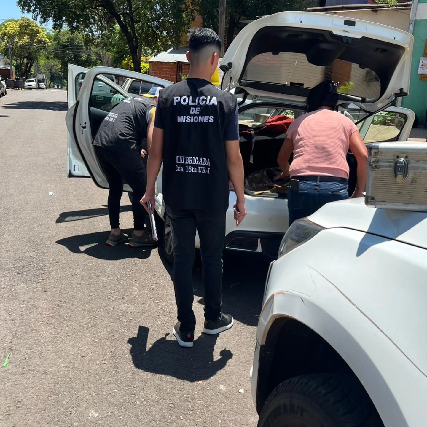 Cámaras del 911 permitieron detener a un conductor alcoholizado que se fugó tras atropellar a una madre y su hija 5 Cámaras del 911 permitieron detener a un conductor alcoholizado que se fugó tras atropellar a una madre y su hija imagen-4