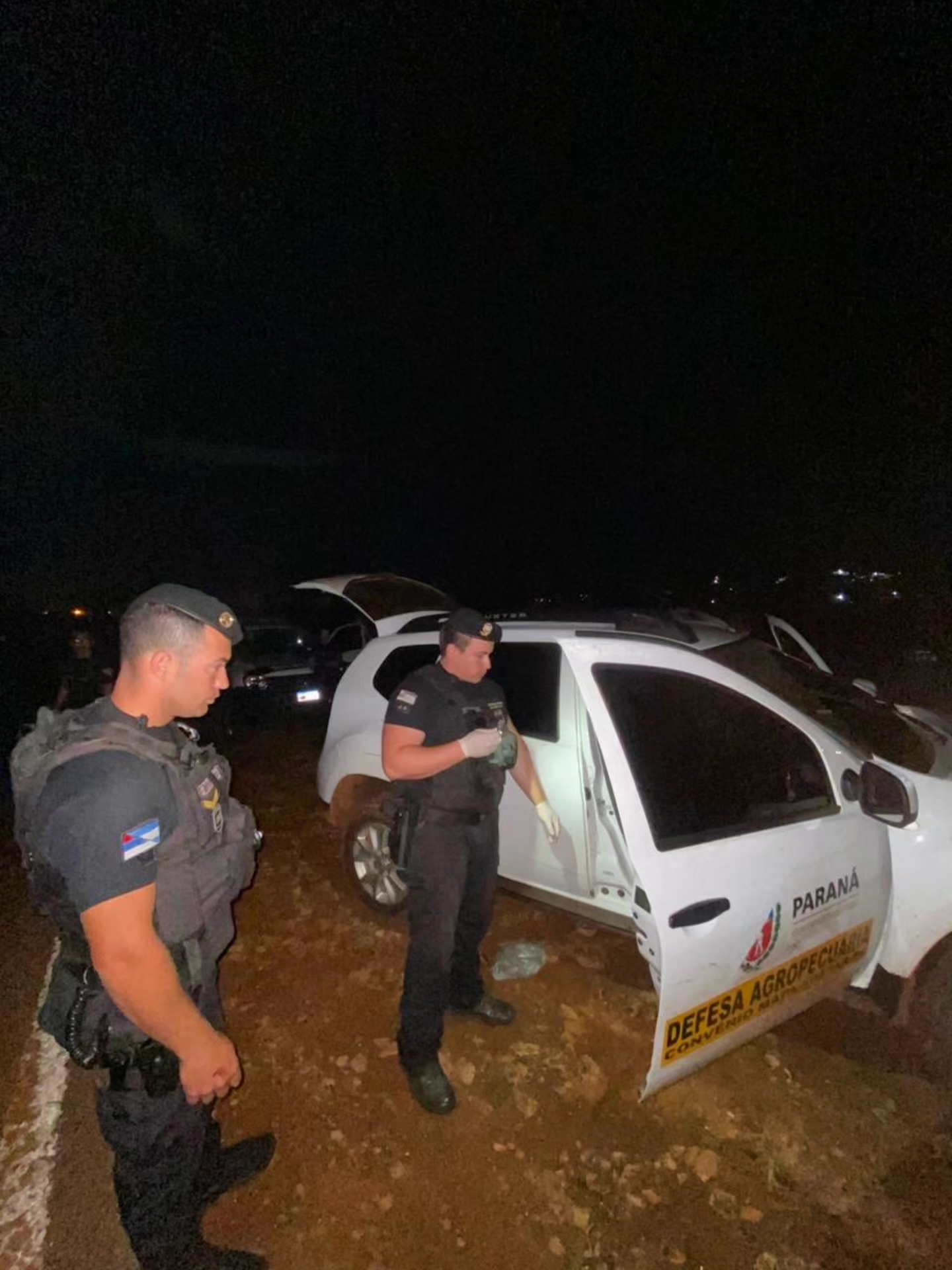 Golpe al delito transnacional: cuatro delincuentes armados detenidos y tres vehículos robados en Brasil recuperados en menos de 24 horas 3 Golpe al delito transnacional: cuatro delincuentes armados detenidos y tres vehículos robados en Brasil recuperados en menos de 24 horas imagen-2