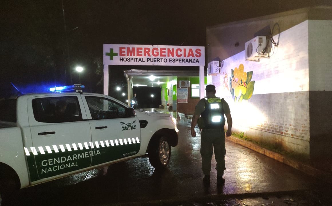 Gendarmes auxiliaron a un bebé que había sufrido un episodio de ahogamiento 5 Gendarmes auxiliaron a un bebé que había sufrido un episodio de ahogamiento imagen-4