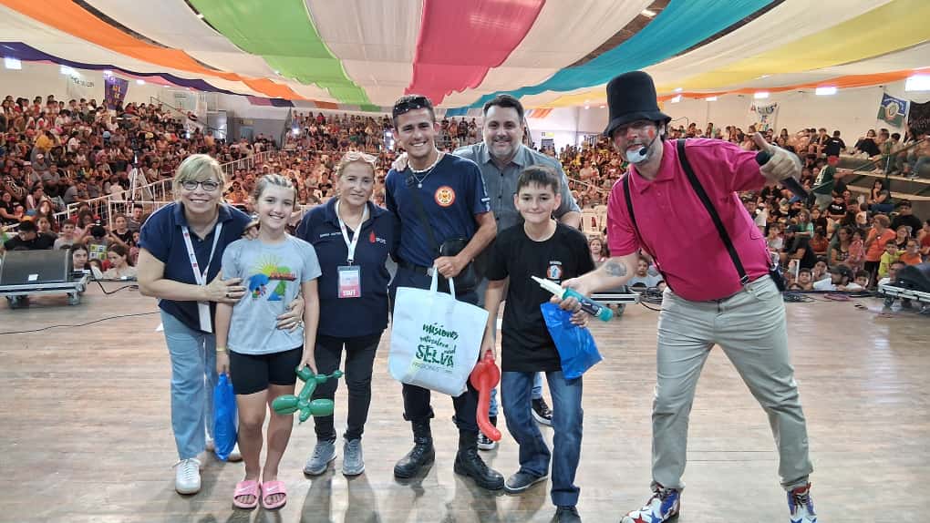 Gurises Felices volvió a la Fiesta Nacional del Gurí Entrerriano y celebró ocho años de presencia ininterrumpida en Bovril 11 Gurises Felices volvió a la Fiesta Nacional del Gurí Entrerriano y celebró ocho años de presencia ininterrumpida en Bovril imagen-10