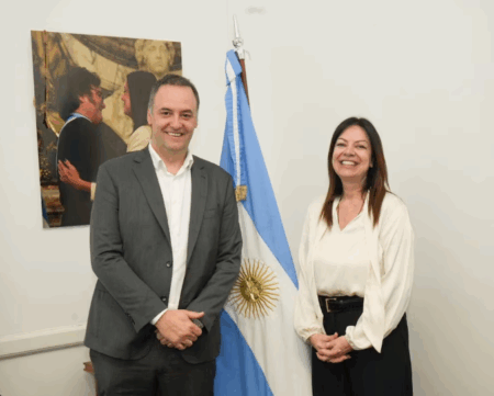 En su primera tarea como jefe de Gabinete, Adorni busca eliminar las “fallas” en la comunicación interna y mejorar el diálogo entre los ministros imagen-9