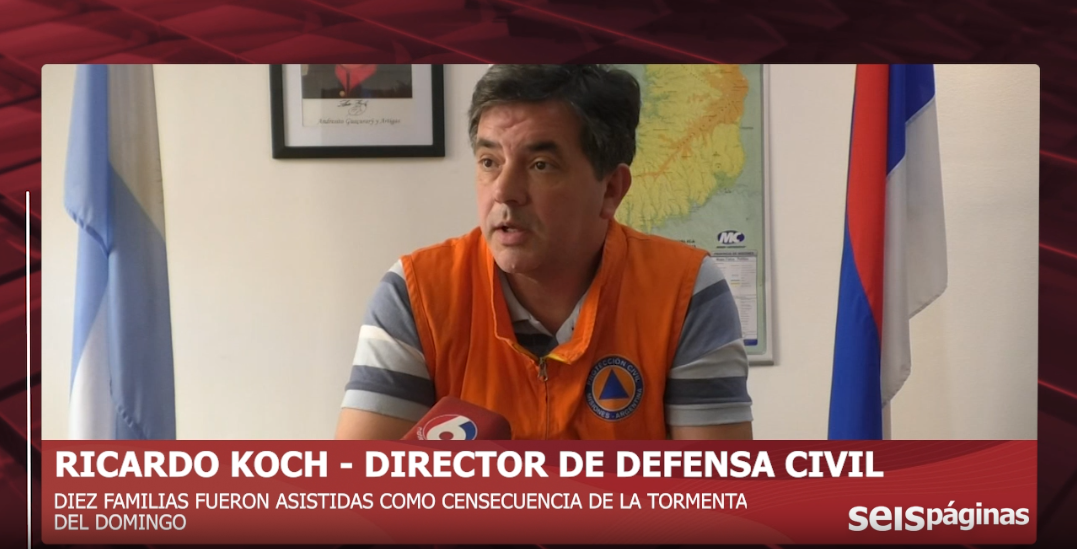 Tras las fuertes tormentas y ráfagas, Defensa Civil asistió a alrededor de 10 familias afectadas por el fenómeno climático en distintos barrios de Posadas imagen-9