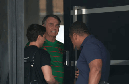 La Policía brasileña arrestó al ex presidente Jair Bolsonaro La Policía brasileña arrestó al ex presidente Jair Bolsonaro imagen-6