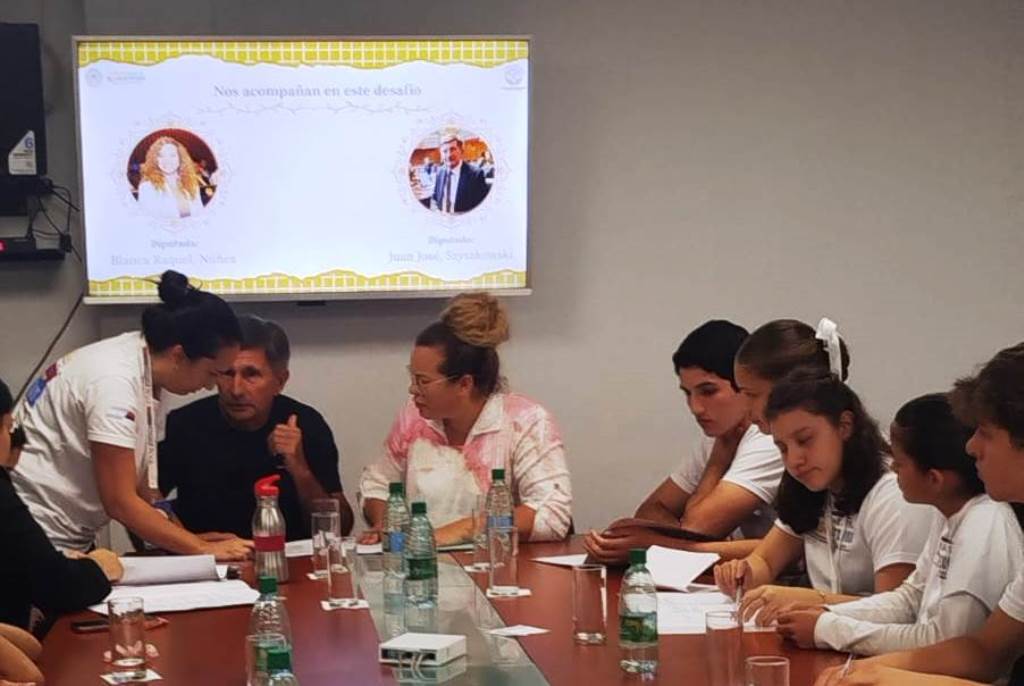 Comenzó en la Legislatura de Misiones el primer Parlamento de Educación Disruptiva del país 17 Comenzó en la Legislatura de Misiones el primer Parlamento de Educación Disruptiva del país imagen-16