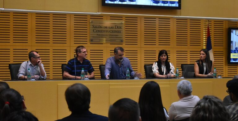 La Legislatura fue sede de la Primera Jornada Interdisciplinaria de Calidad y Seguridad del Paciente imagen-39