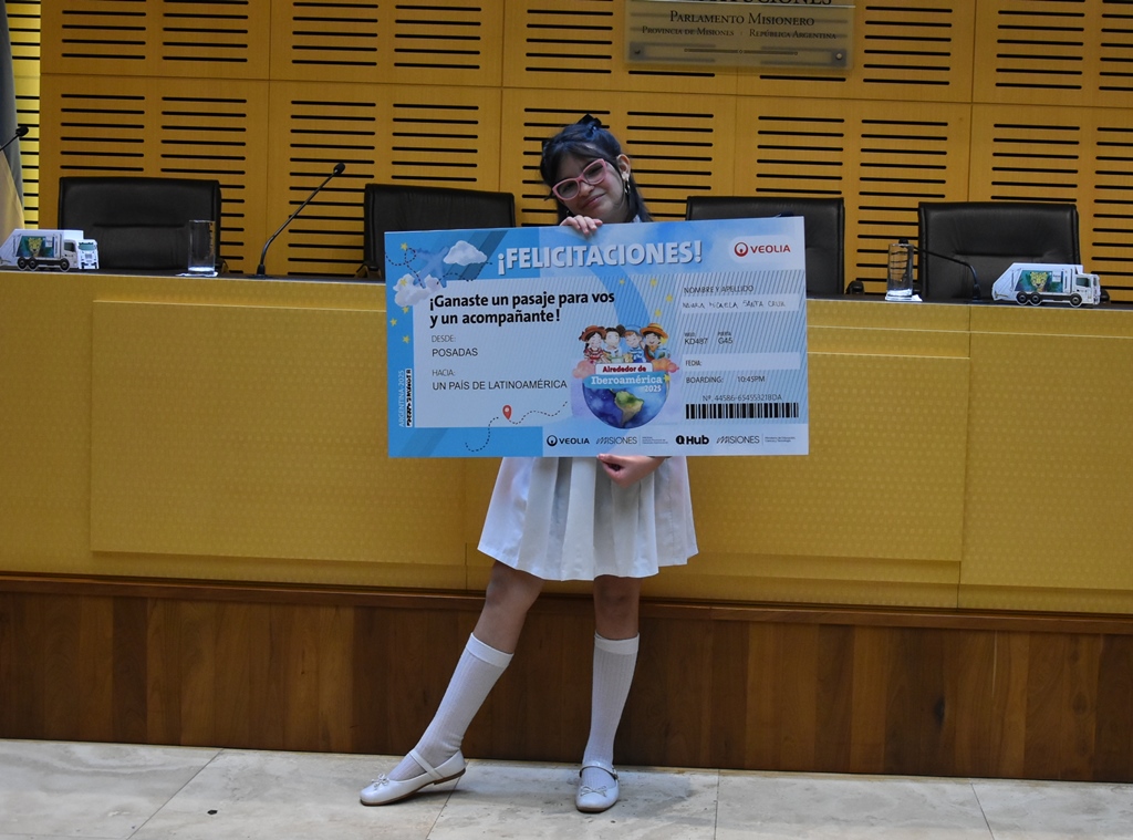 La Legislatura fue sede de la elección del ganador de "Alrededor de Iberoamérica 2025" 7 La Legislatura fue sede de la elección del ganador de "Alrededor de Iberoamérica 2025" imagen-6