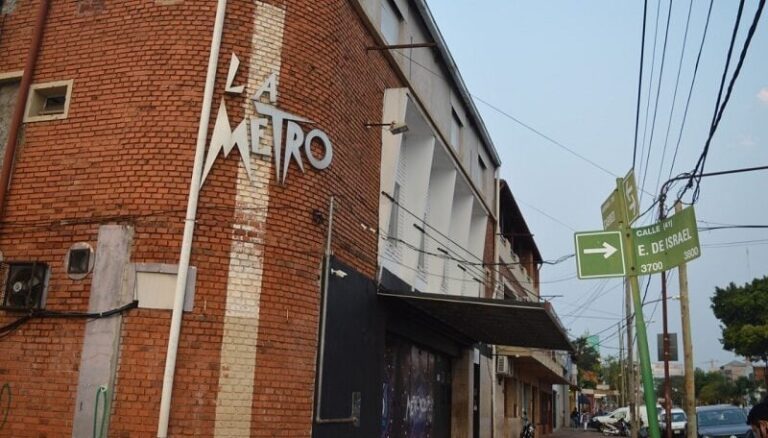 Vuelve La Metro, un clásico de los profesionales de la alegría en la noche posadeña imagen-19