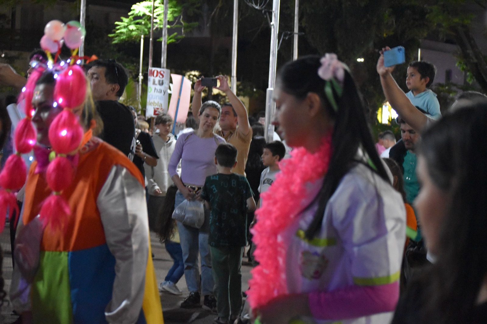 Noche de la Luz: una celebración de fe y unidad en Oberá imagen-31