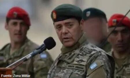 Calificaron como un “retroceso enorme” la designación del militar Presti como Ministro de Defensa Calificaron como un “retroceso enorme” la designación del militar Presti como Ministro de Defensa imagen-4