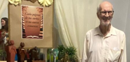 Reconocimiento: imponen el nombre "Raúl Novau" a la Biblioteca de la Casa del Bicentenario de Itaembé Miní imagen-2