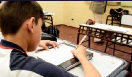 Aranceles de colegios privados: «Decreto Nacional 787/2025 no resulta aplicable ni vinculante para la Provincia de Misiones», aclara el Spepm Aranceles de colegios privados: "Decreto Nacional 787/2025 no resulta aplicable ni vinculante para la Provincia de Misiones", aclara el Spepm imagen-1