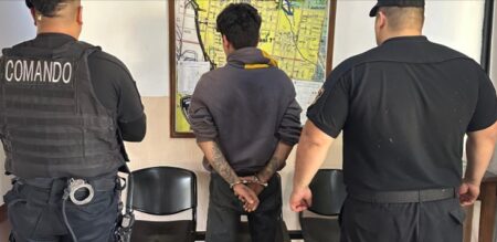 Intentaba impulsar una protesta por inseguridad en Villa Cabello y era buscado por el robo a una iglesia Intentaba impulsar una protesta por inseguridad en Villa Cabello y era buscado por el robo a una iglesia imagen-3