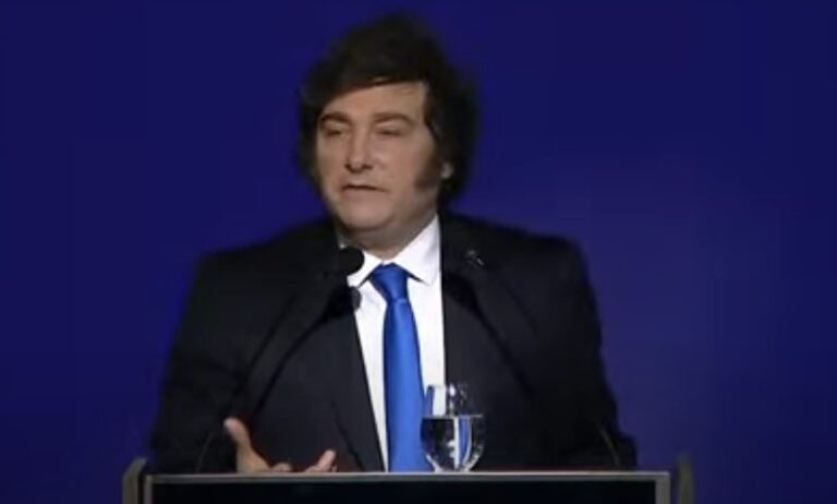 Javier Milei celebró el acuerdo con EEUU: "Estamos fuertemente comprometidos con hacer grande a Argentina nuevamente" imagen-31