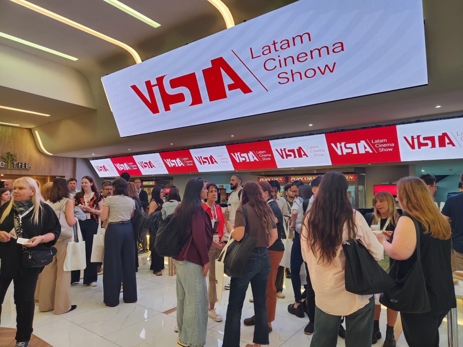 CABA: el IMAX del Conocimiento presente en Vista LATAM 2025, el principal encuentro de la industria cinematográfica hispanohablante 5 CABA: el IMAX del Conocimiento presente en Vista LATAM 2025, el principal encuentro de la industria cinematográfica hispanohablante imagen-4