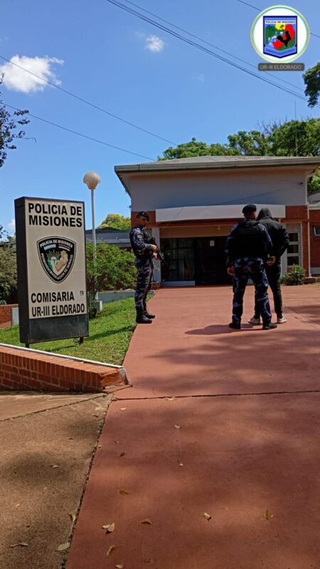 Detuvieron a un prófugo buscado por estafas, narcotráfico y otros delitos en Eldorado imagen-5