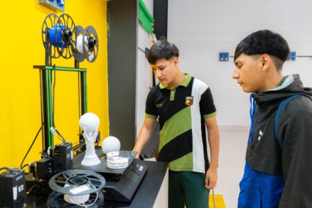 El “Neo Tour del Conocimiento” vincula educación, tecnología e innovación imagen-4