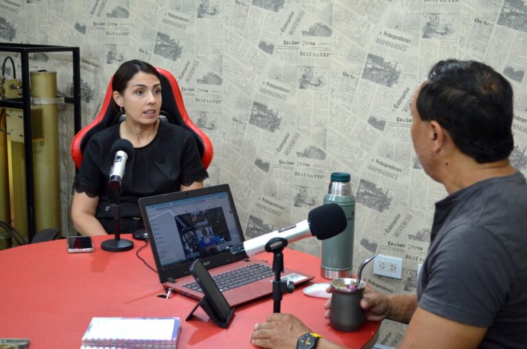 Entre normas de celulares, participación familiar y diversidad estudiantil: la directora del IPESMI explicó cómo se implementaron nuevas estrategias en el instituto imagen-28