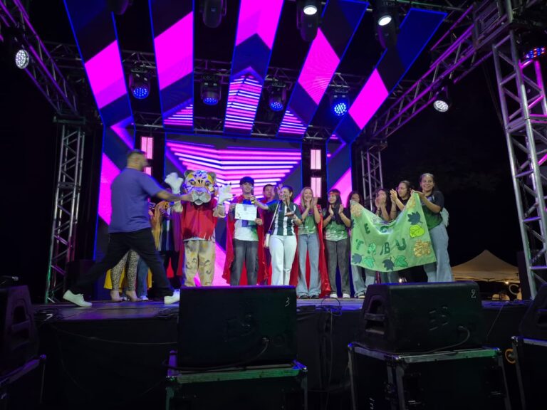 Un cortometraje del Móvilfest y del BOP 82 fue premiado en el Festival Internacional Juvenil de Cine de Tucumán imagen-14