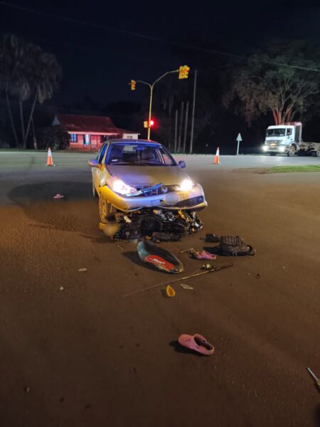 Una joven falleció y un adolescente resultó gravemente herido tras un siniestro vial en Wanda Una joven falleció y un adolescente resultó gravemente herido tras un siniestro vial en Wanda imagen-9