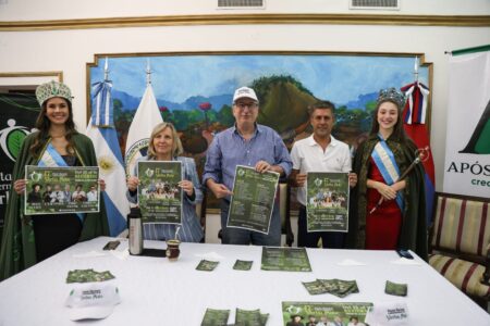 «Esta celebración tiene un sabor especial porque refleja nuestra identidad y es parte de lo que somos los misioneros», dijo Passalacqua al presentar la Fiesta Nacional de la Yerba Mate imagen-7