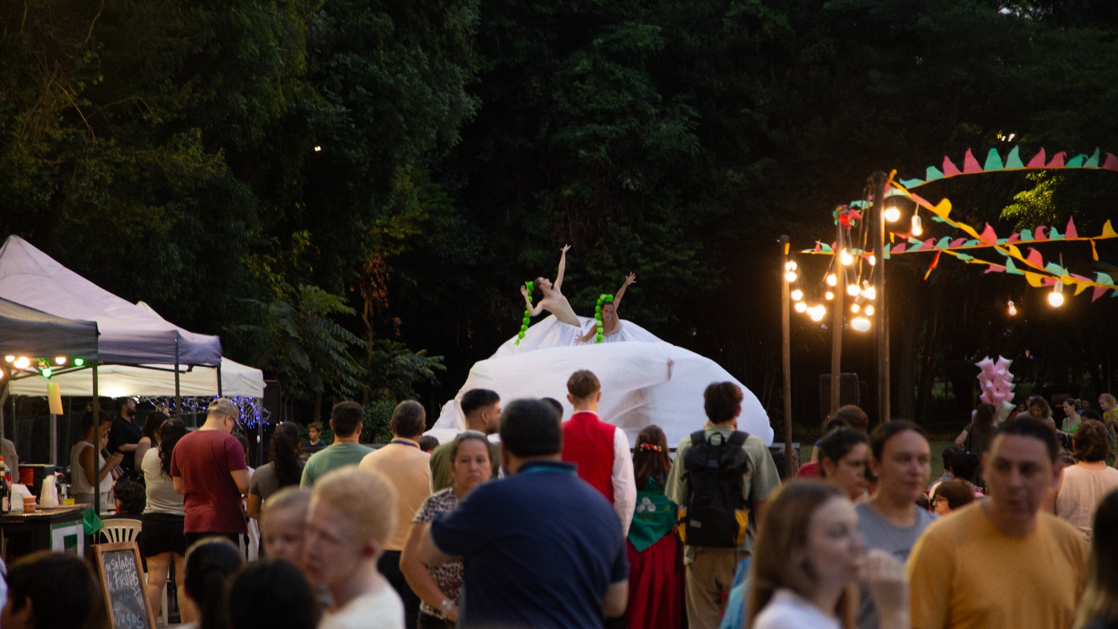 Invitan al Festival "Mujeres Tierra Roja" 7 Invitan al Festival "Mujeres Tierra Roja" imagen-6