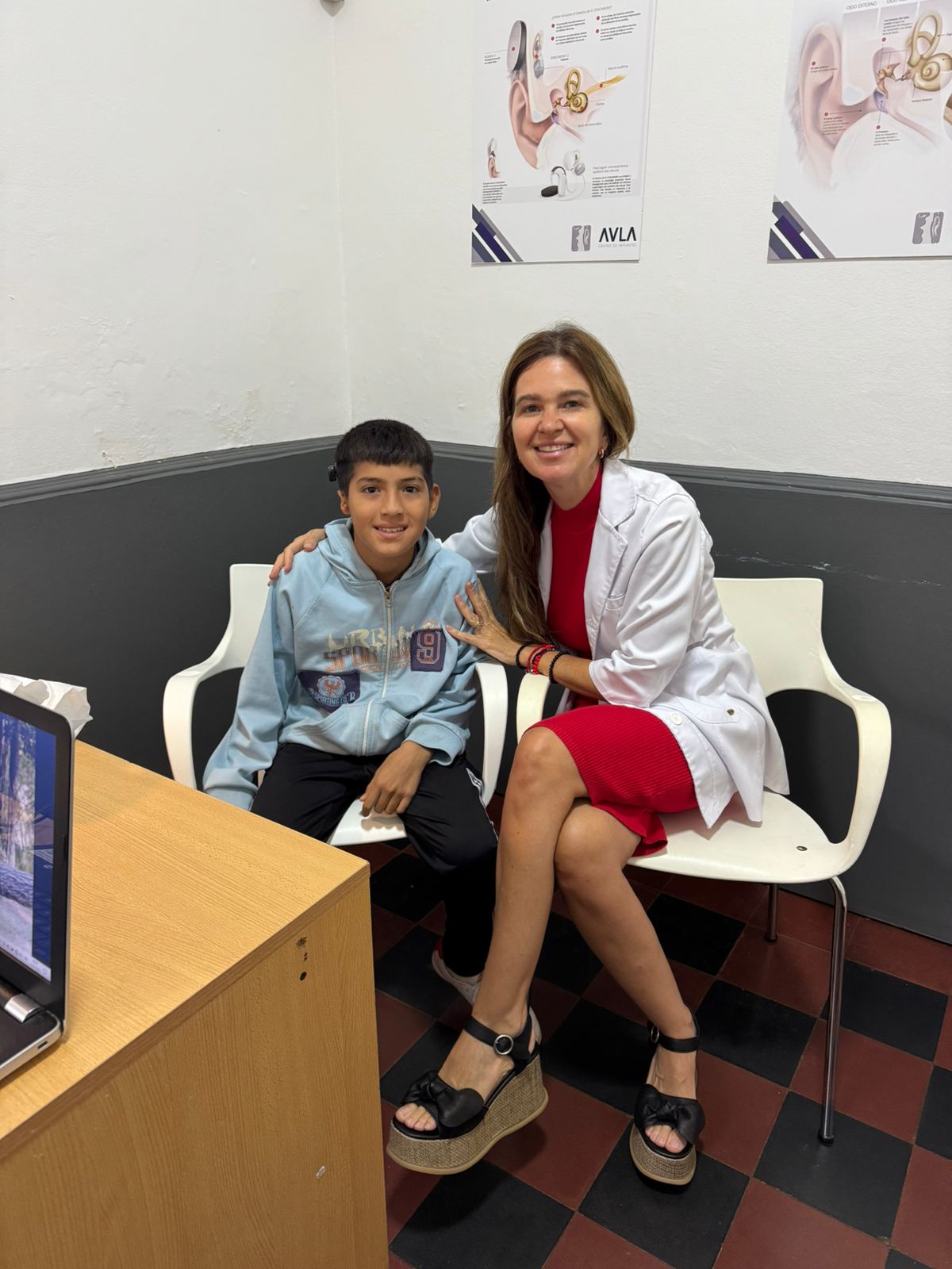 Avances en las políticas públicas de salud auditiva en Misiones: cinco niños misioneros recibieron implantes osteointegrados 5 Avances en las políticas públicas de salud auditiva en Misiones: cinco niños misioneros recibieron implantes osteointegrados imagen-4