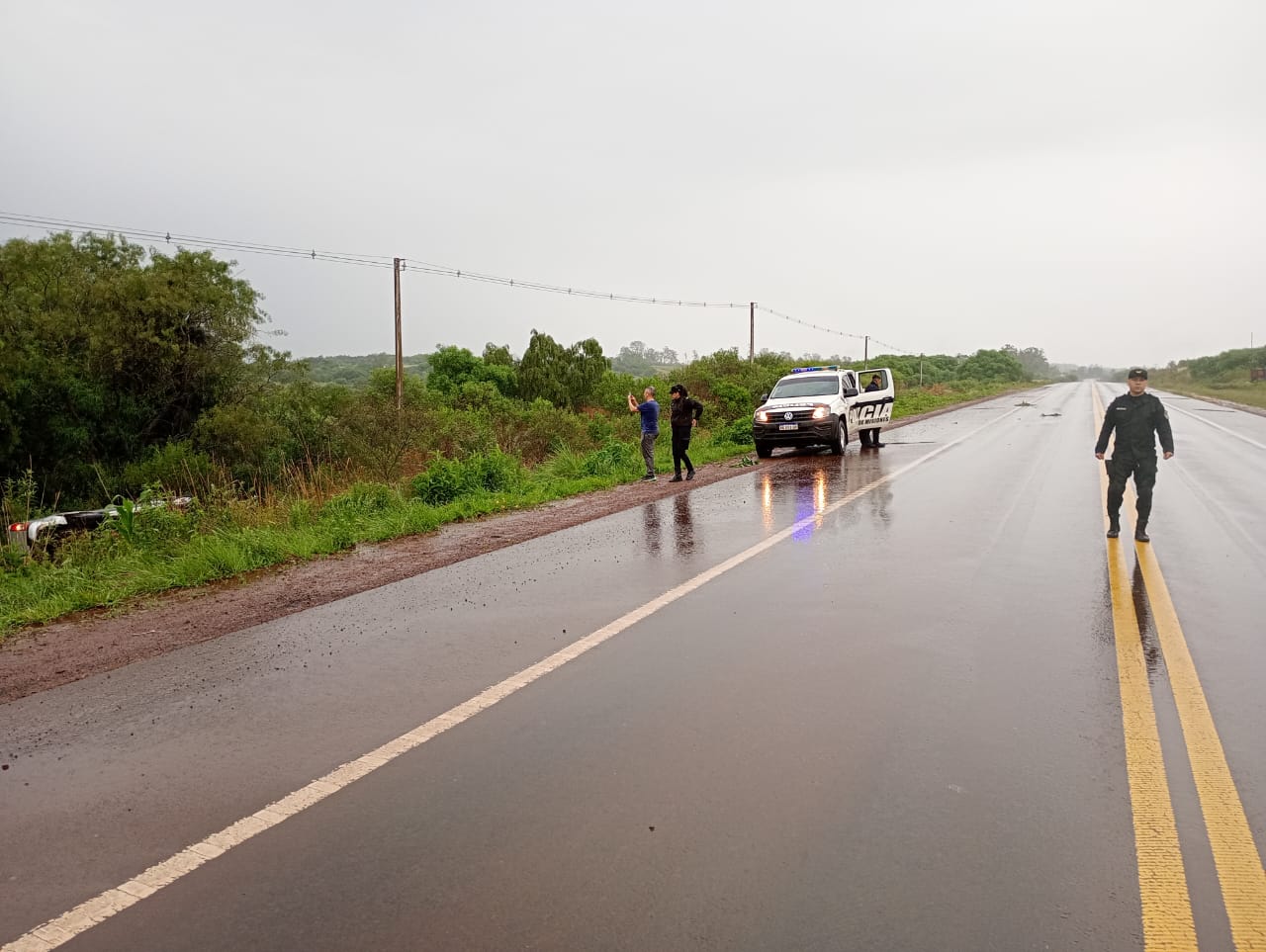 Despiste sobre la Ruta Nacional 14 en San José 5 Despiste sobre la Ruta Nacional 14 en San José imagen-4