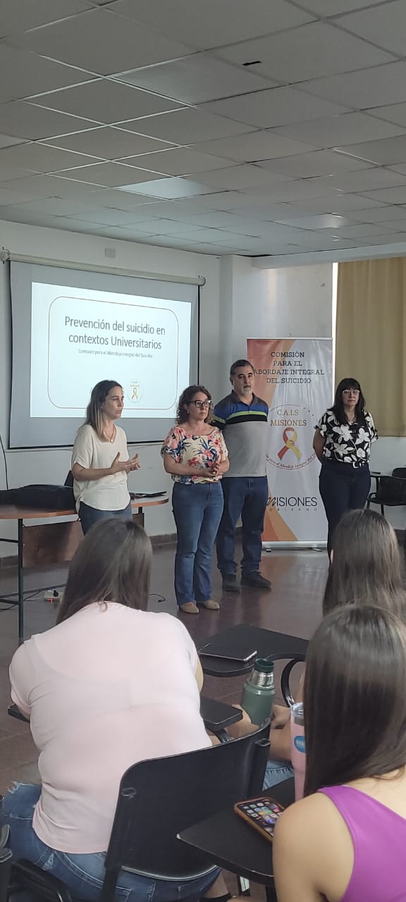 La Comisión para el Abordaje Integral del Suicidio llevó a cabo capacitación sobre prevención del suicidio en el ámbito universitario imagen-8