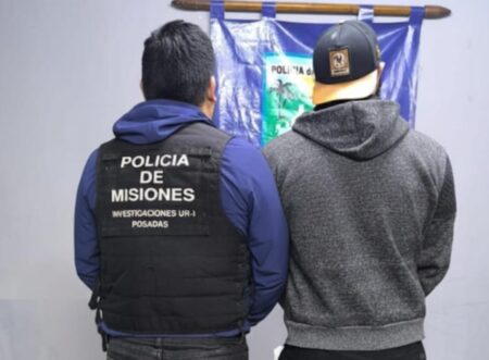 Detuvieron a un vendedor de drogas armado y con cocaína valuada en 7 millones en la Chacra 113 de Posadas imagen-6