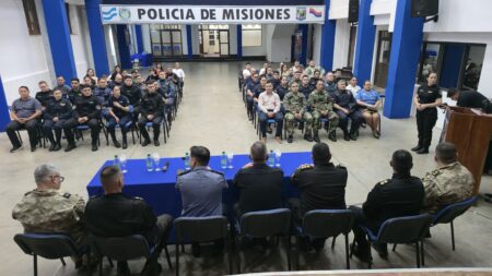 Con alcance internacional la Policía de Misiones formó a 28 nuevos instructores en defensa policial y uso racional de la fuerza imagen-1