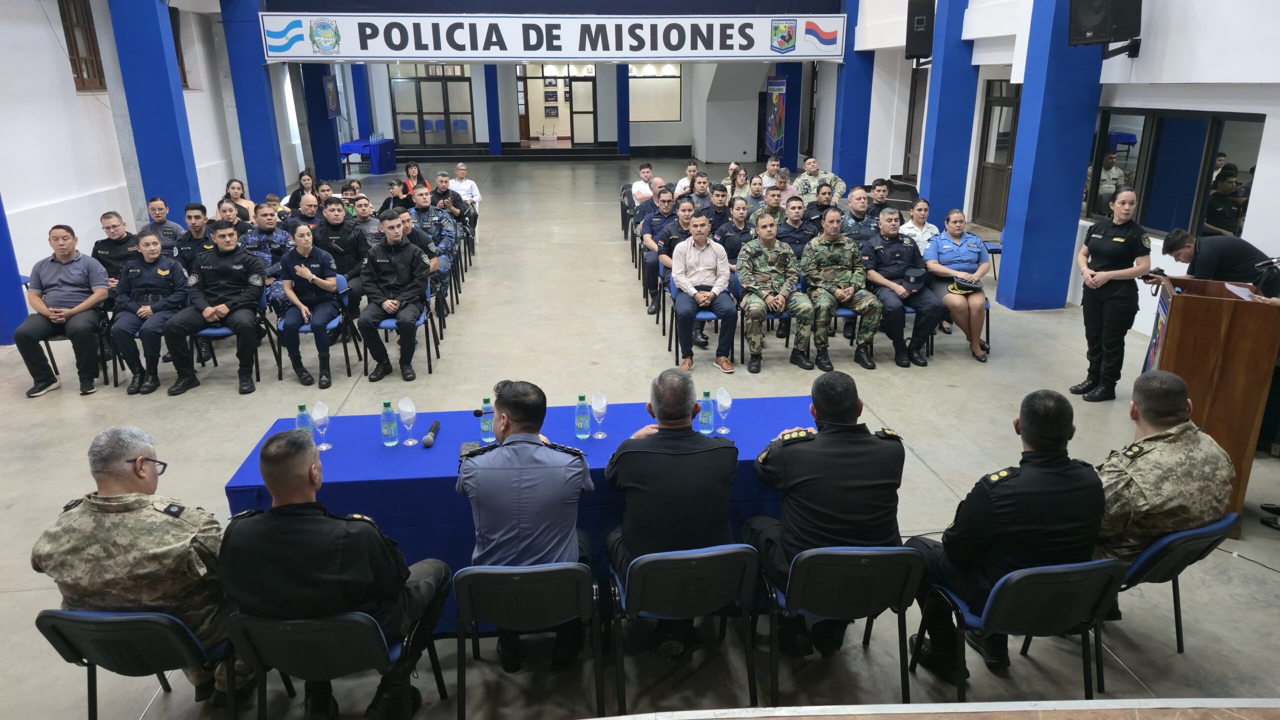 Con alcance internacional la Policía de Misiones formó a 28 nuevos instructores en defensa policial y uso racional de la fuerza imagen-16