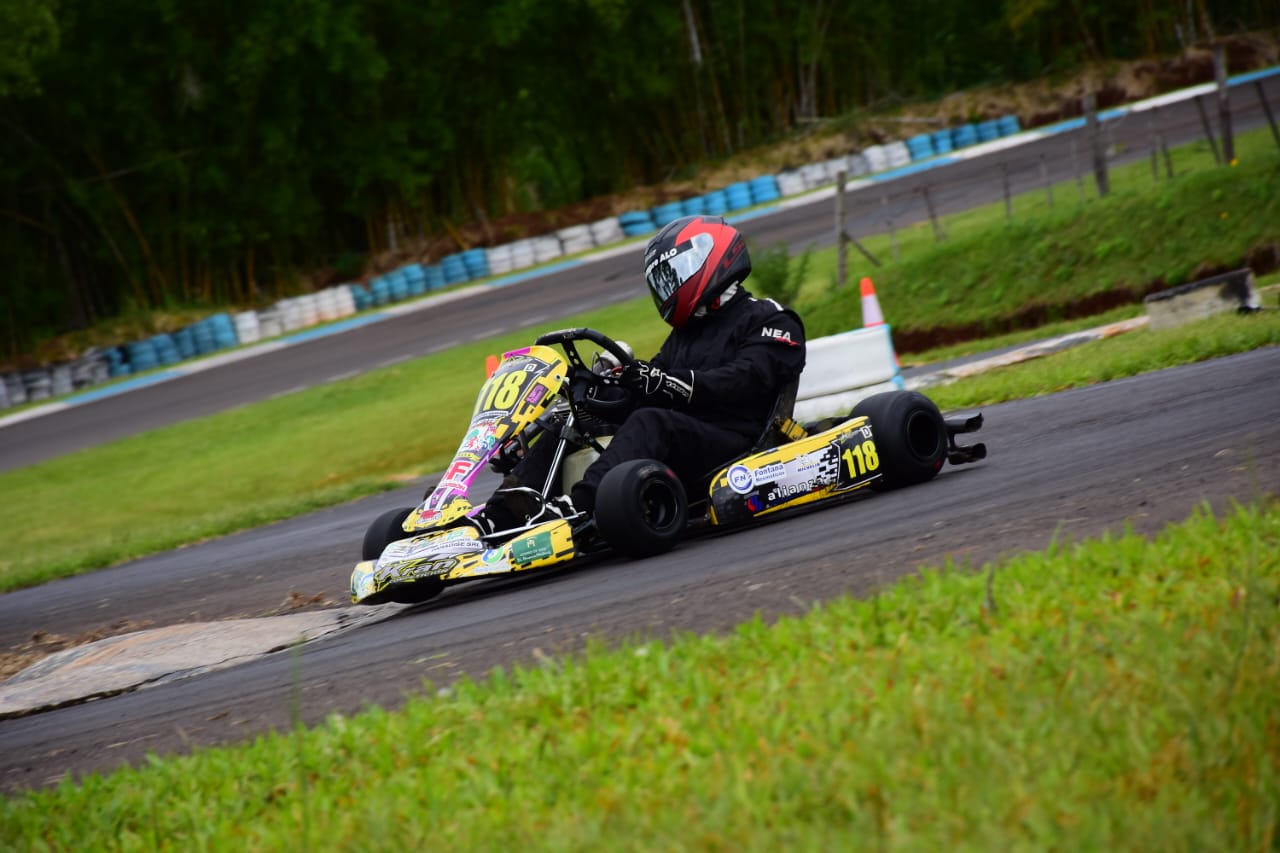 Karting: comenzó la definición de la temporada en Oberá 9 Karting: comenzó la definición de la temporada en Oberá imagen-8