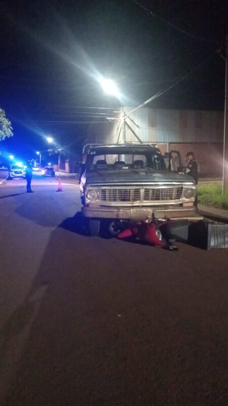 Jardín América: un joven resultó lesionado tras un choque entre una moto y una camioneta imagen-3