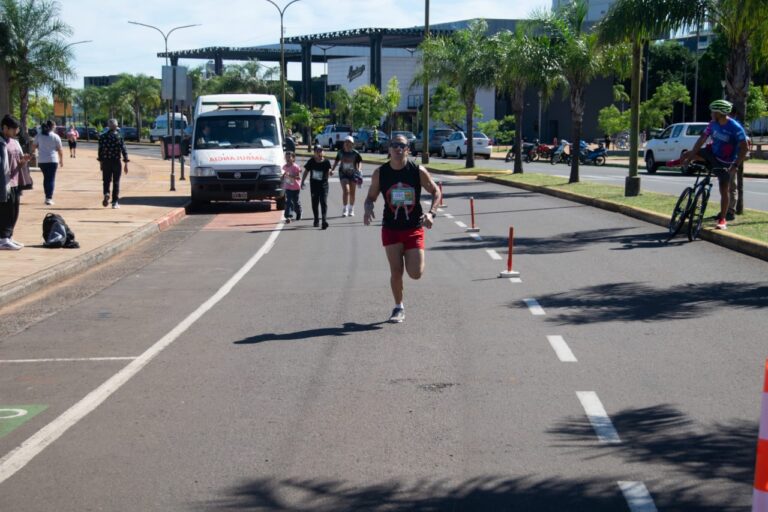 Un paso por Santi: la maratón que sacó a relucir la solidaridad posadeña imagen-30