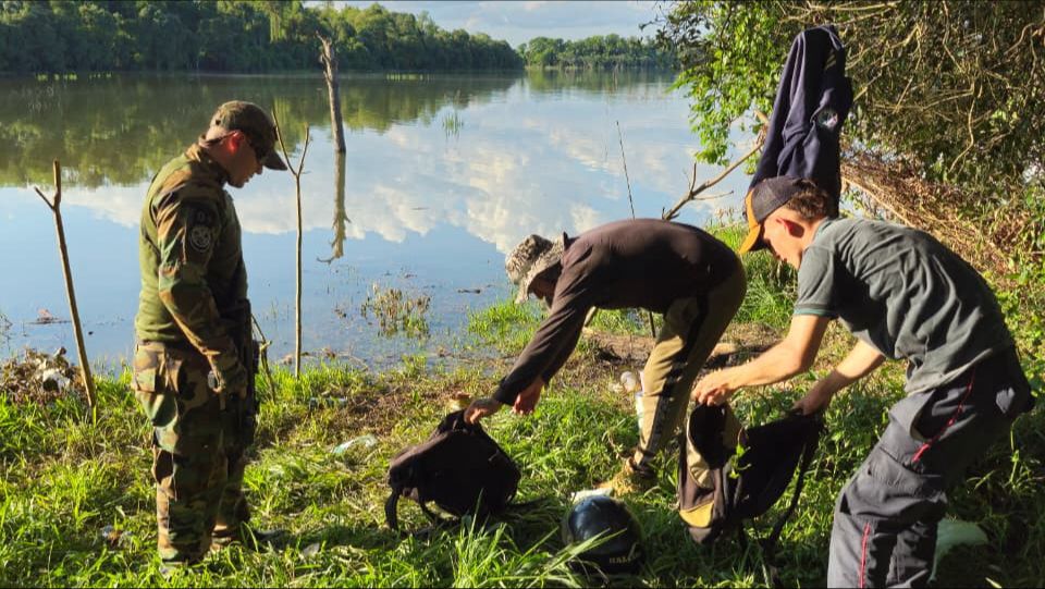 Ecología intensificó controles en los ríos de la provincia tras el inicio de la veda de pesca 3 Ecología intensificó controles en los ríos de la provincia tras el inicio de la veda de pesca imagen-2