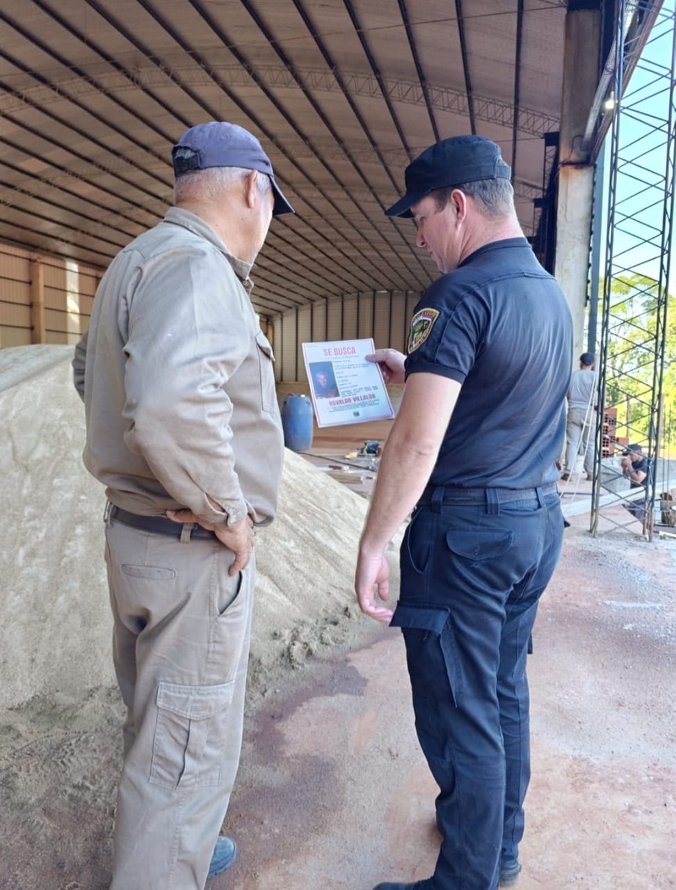 La Policía intensifica la búsqueda de Osvaldo Villalba en la zona Centro imagen-8