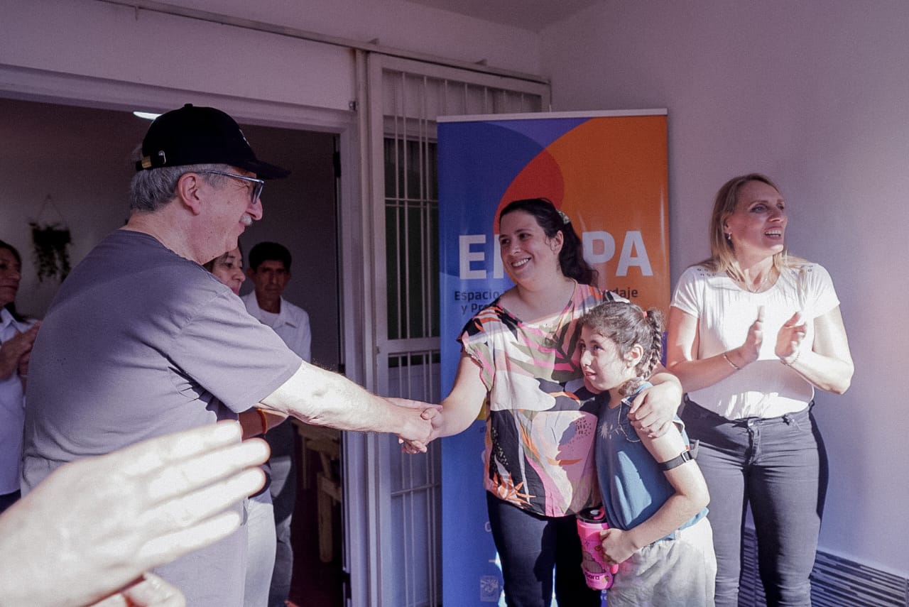 Passalacqua acompañó la primera entrega del Banco de Herramientas de Montecarlo y la inauguración del EMAPA imagen-8
