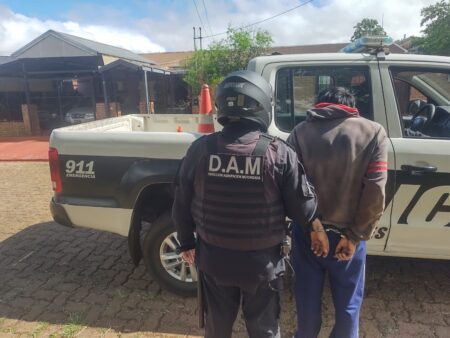 Tres detenidos y varios secuestros tras operativos simultáneos de la Agrupación Motorizada en Posadas imagen-7